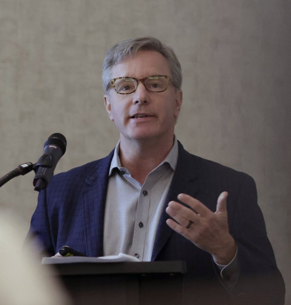Chris Frost, MD
